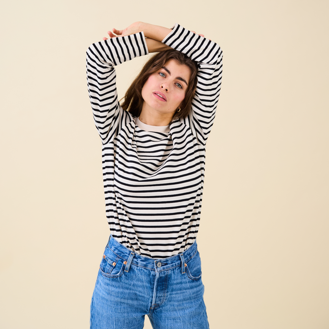 Langarmshirt Gestreift aus Bio-Baumwolle in Schwarz/Off-White