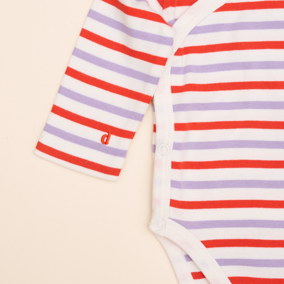 Baby Body Gestreift aus Bio-Baumwolle in Lila/Rot/Weiß