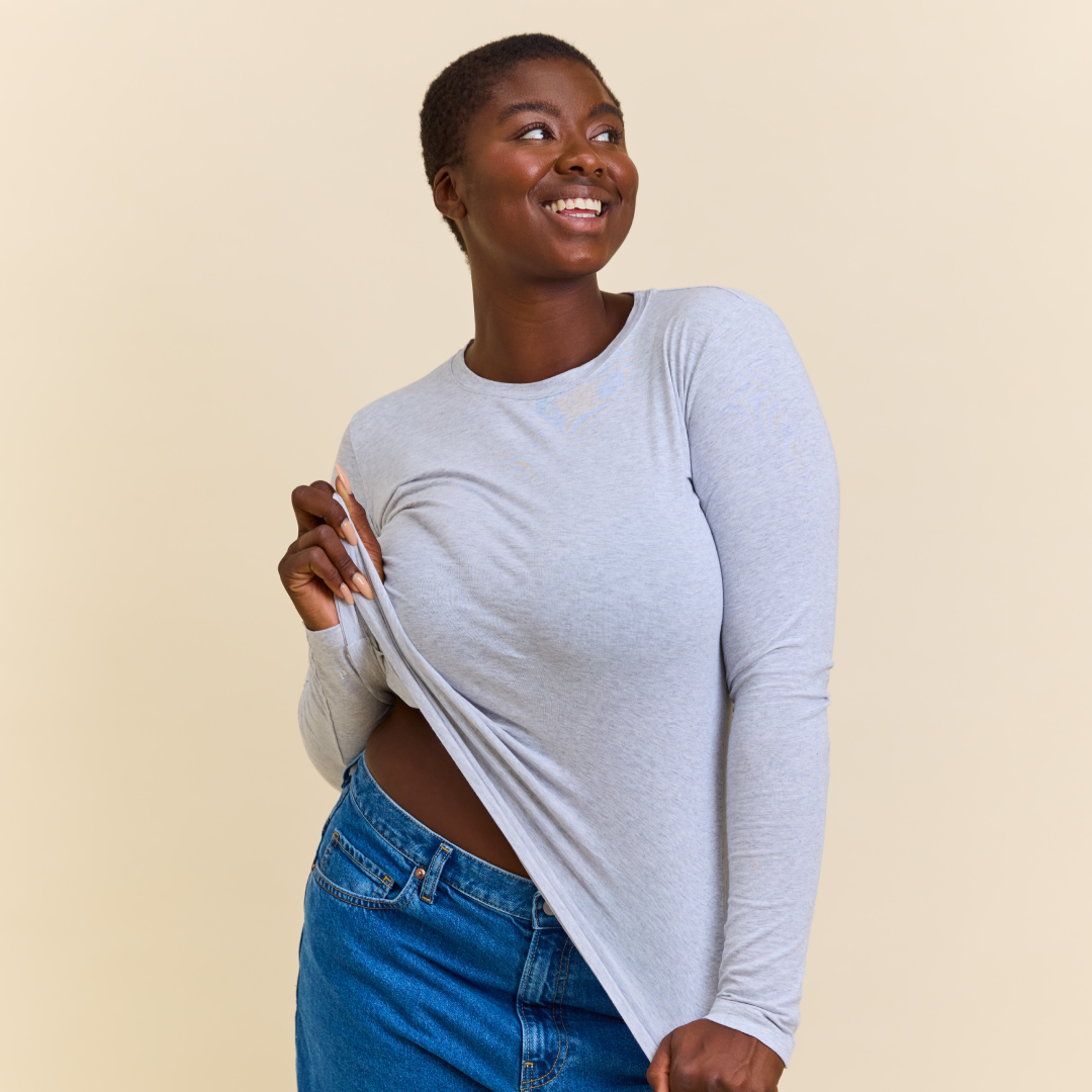 Tight Langarmshirt aus Bio-Baumwolle in Grau