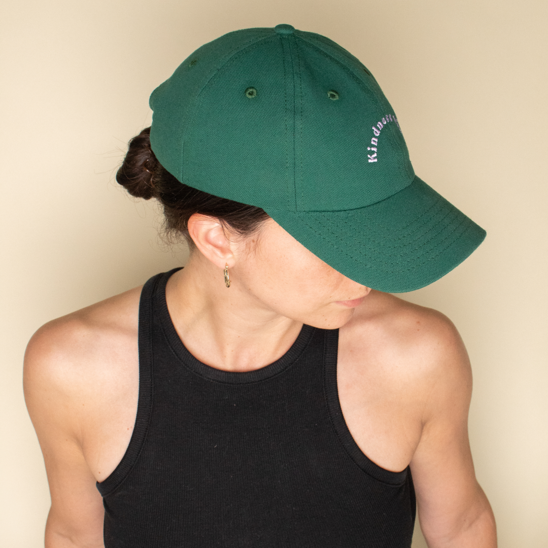 Kindness Cap in Dunkelgrün