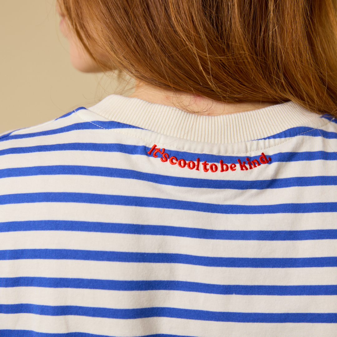 T-Shirt Gestreift aus Bio-Baumwolle in Königsblau/Off-White