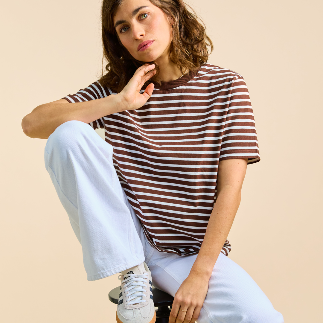 T-Shirt Gestreift aus Bio-Baumwolle in Braun/Off-White