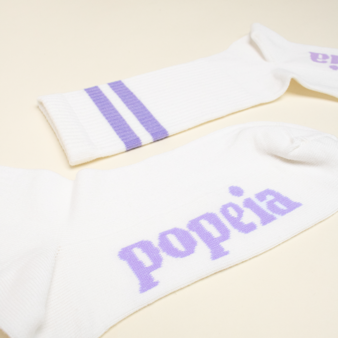The Tennis - Socken aus Bio-Baumwolle mit Lila Streifen