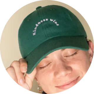 Caps