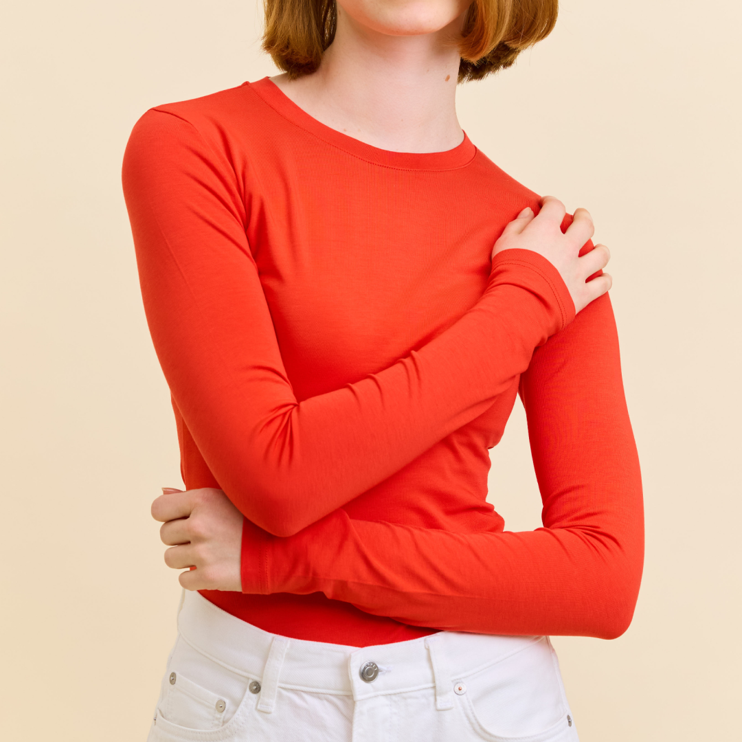 Tight Langarmshirt aus Bio-Baumwolle in popeia Rot