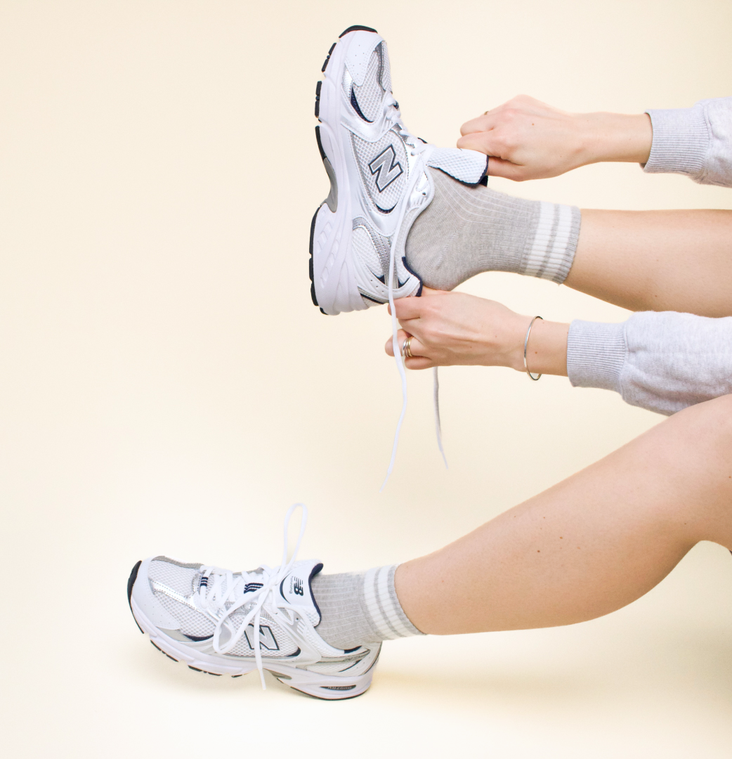 The Tennis - Ankle Socken aus Bio-Baumwolle in Grau
