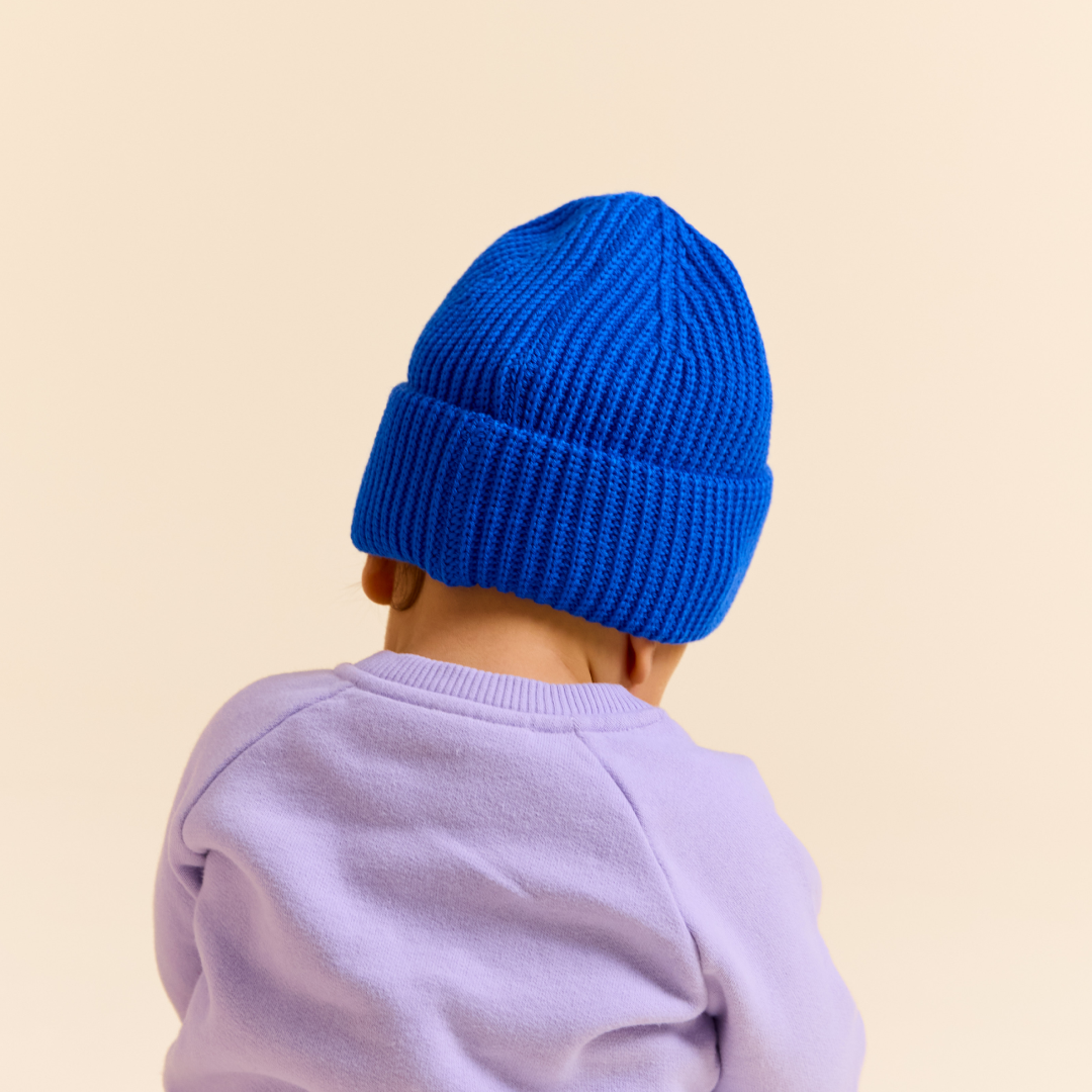 Baby Beanie aus Merinowolle in Königsblau