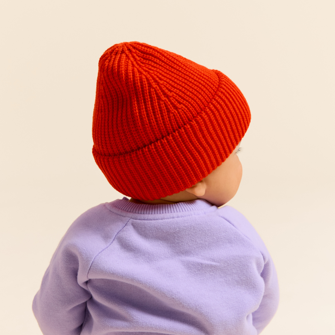 Baby Beanie aus Merinowolle in popeia Rot