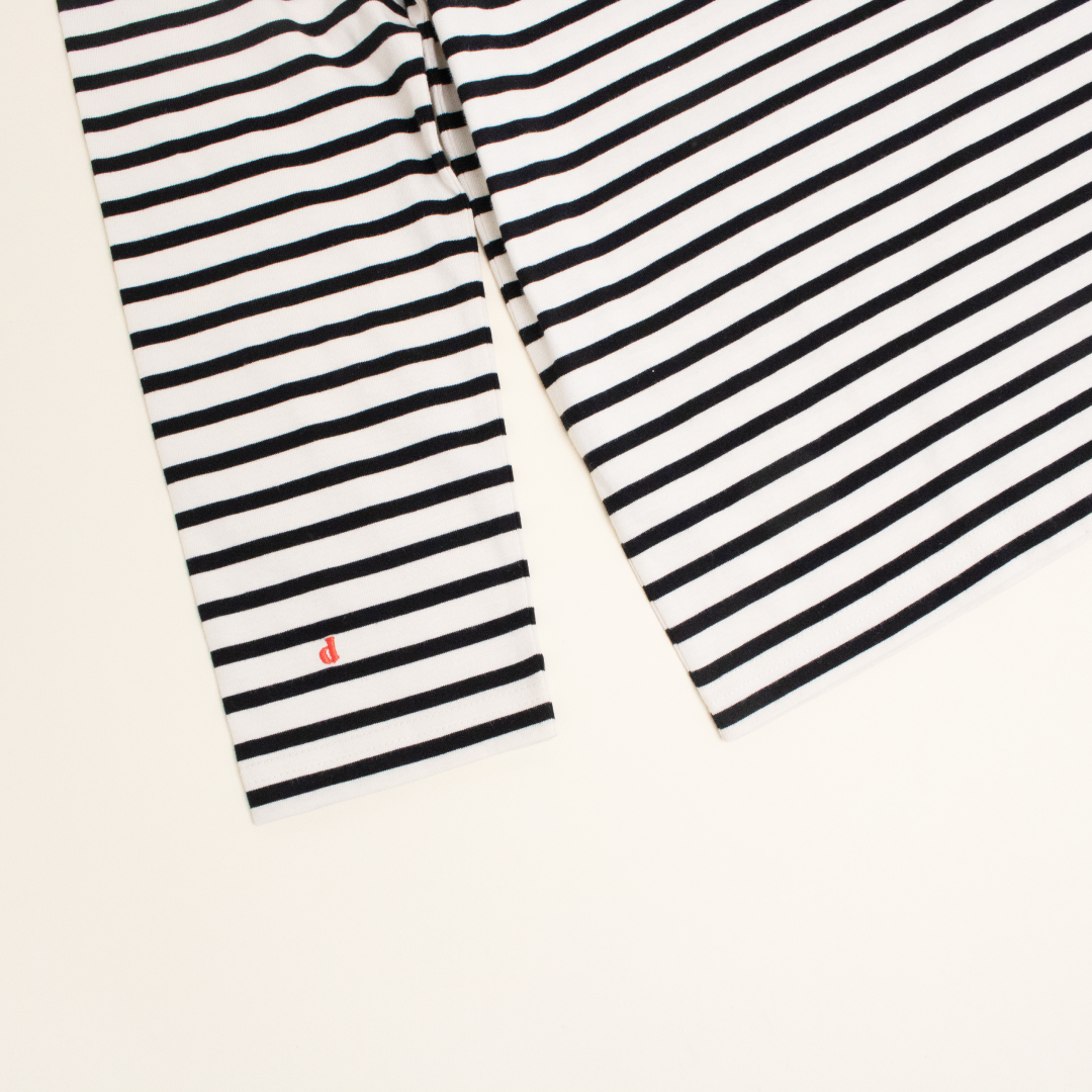 Langarmshirt Gestreift aus Bio-Baumwolle in Schwarz/Off-White