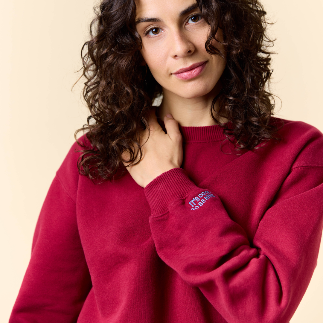 Kindness Sweater aus Bio-Baumwolle in Bordeaux