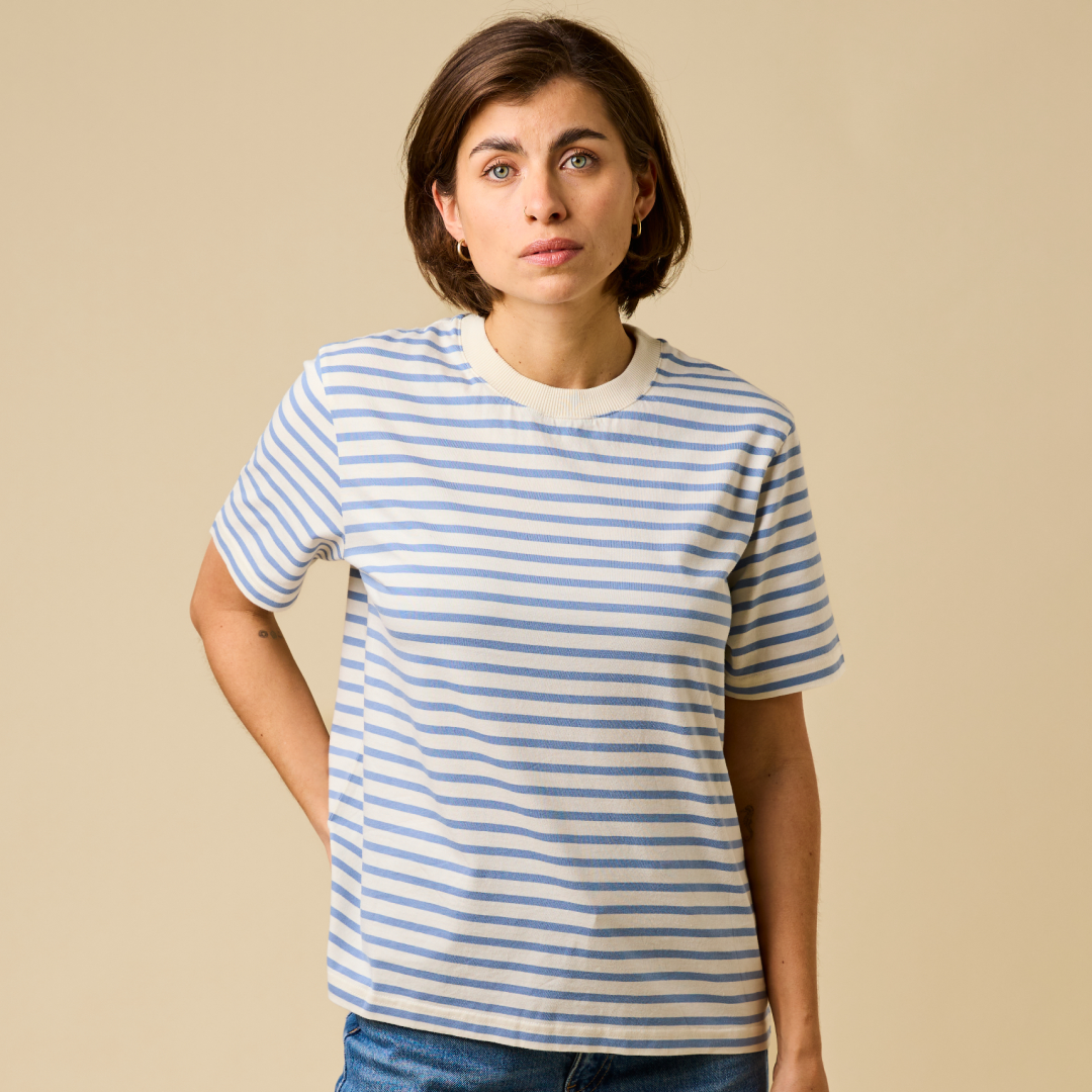 T-Shirt Gestreift aus Bio-Baumwolle in Eisblau/Off-White
