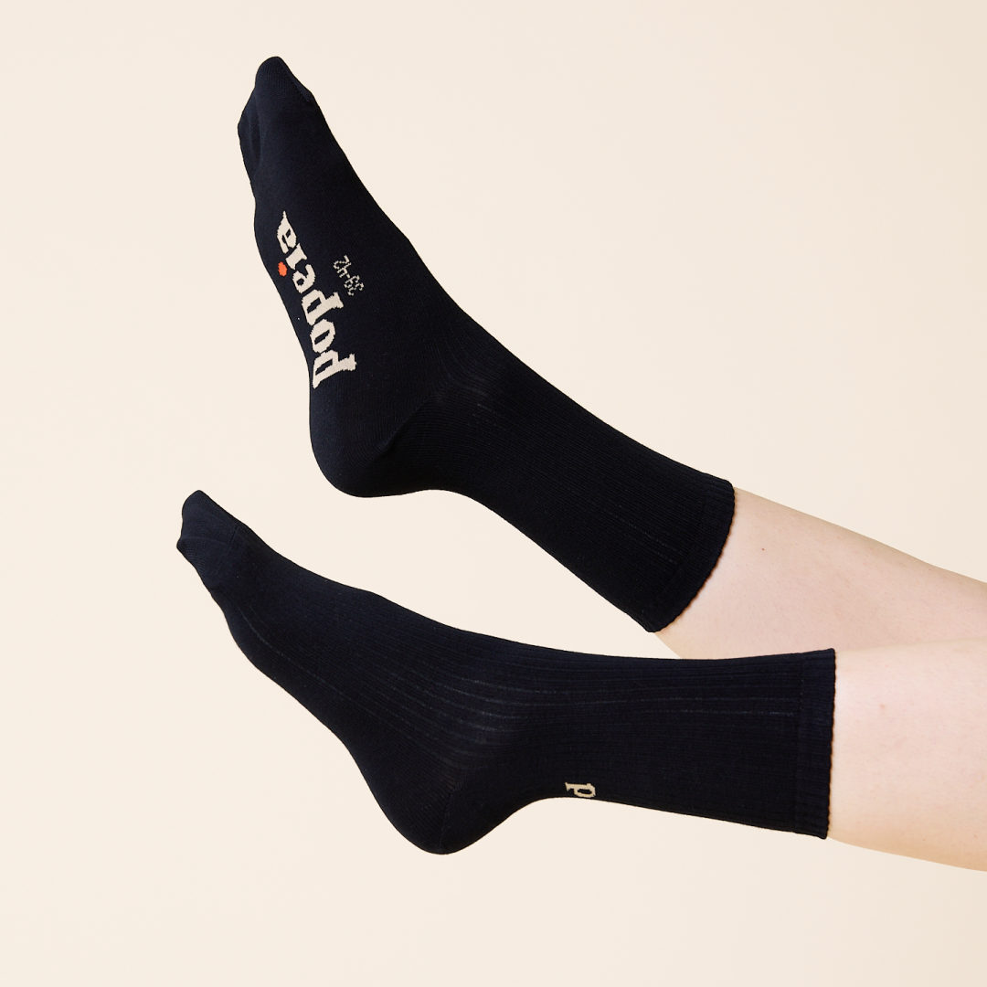 Gemischtes Set: Socken aus Bio-Baumwolle in Schwarz & Off-White