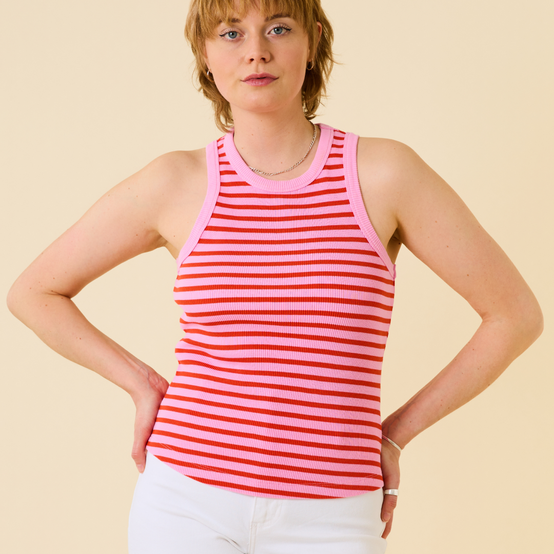 The 24/7 Top aus Bio-Baumwolle Gestreift in Pink/Rot