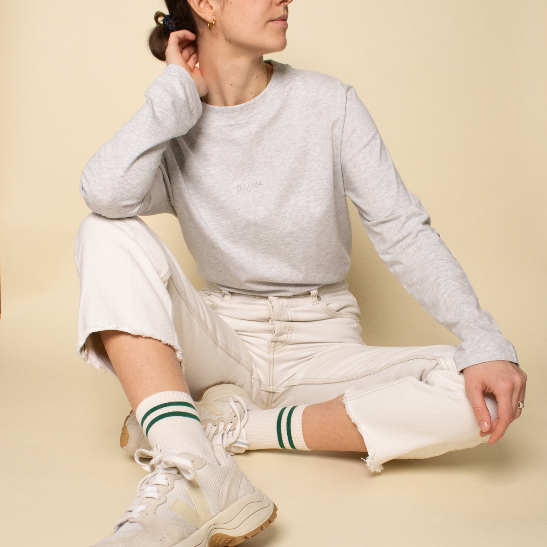 Langarmshirt aus Bio-Baumwolle in Grau